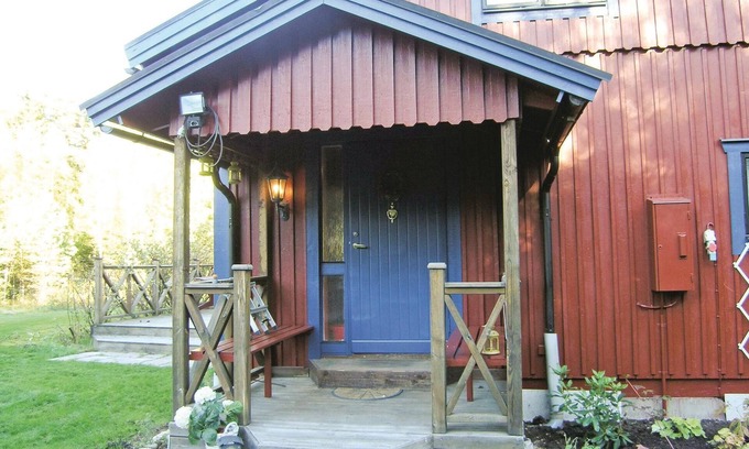 Starkeryd House | Awesome home in Skillingaryd with sauna