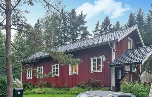 Skepplanda House | Awesome Home In Skepplanda