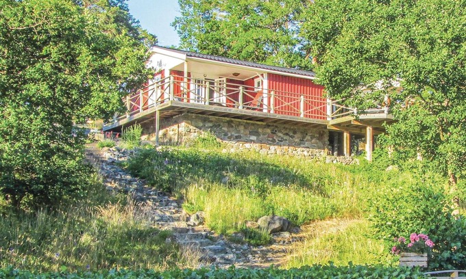 Vastervik House | Awesome home in Västervik with WiFi