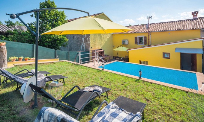 Gracisce House | Awesome home in Zminj