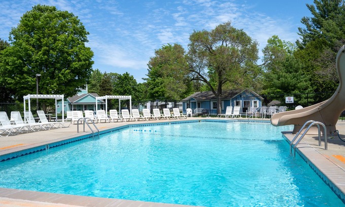 Mears House | AWESOME LOCATION! Pool, Beach, Tennis, Sand Dunes