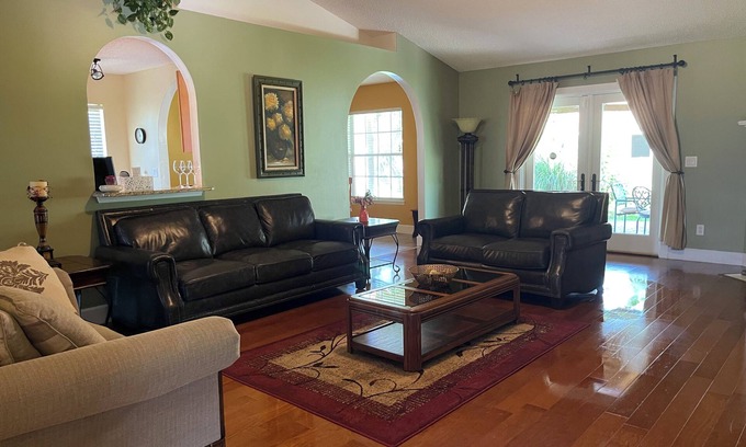 Del Rio House | AWESOME/LUXURY/PERFECT LOCATION/PVT HOME @SE/Mandarin