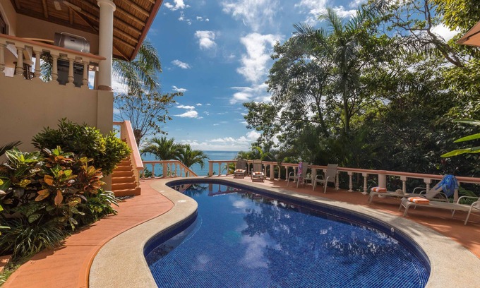 Dominical House | Awesome Ocean View & Amazing Wildlife!