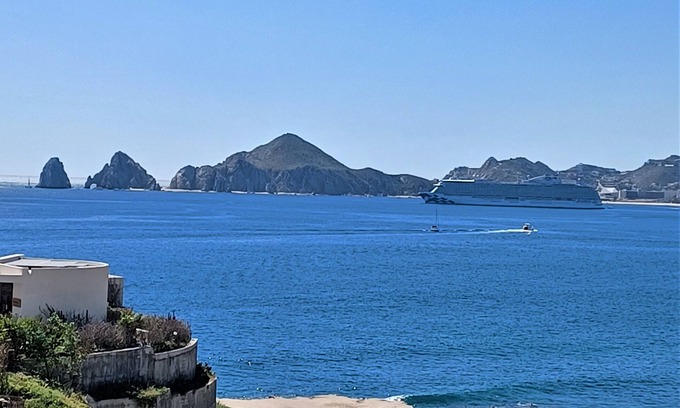 Cabo Bello Condo | Awesome Sea Views
