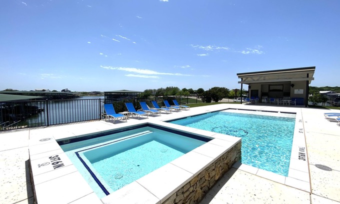Graford Condo | Awesome Waterfront - Possum Kingdom Lakefront Condo, Harborview