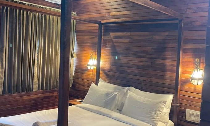 Virarajendrapet Hotel | Ayara Coorg Resort