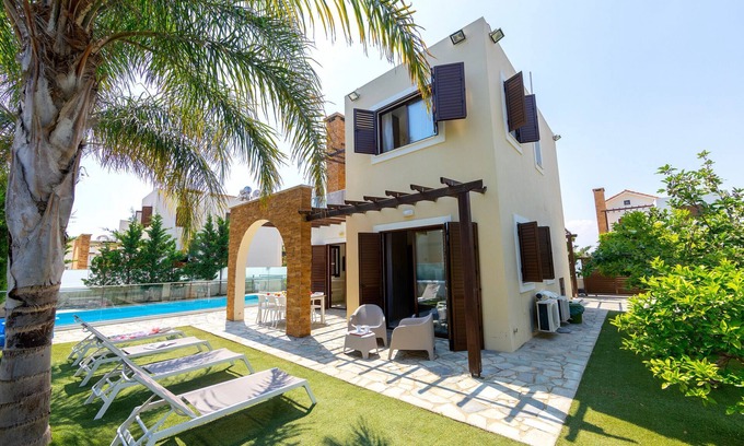 Ayia Thekla Villa | Ayia Napa Ionion Seaside Villa