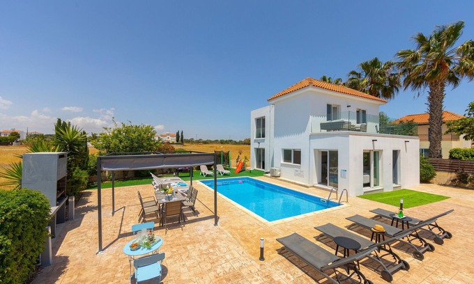 Ayia Thekla Villa | Ayia Napa Marina Vibes