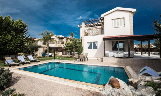 Ayia Thekla Villa | Ayia Thekla Villa Sleeps 7 with Pool and Air Con