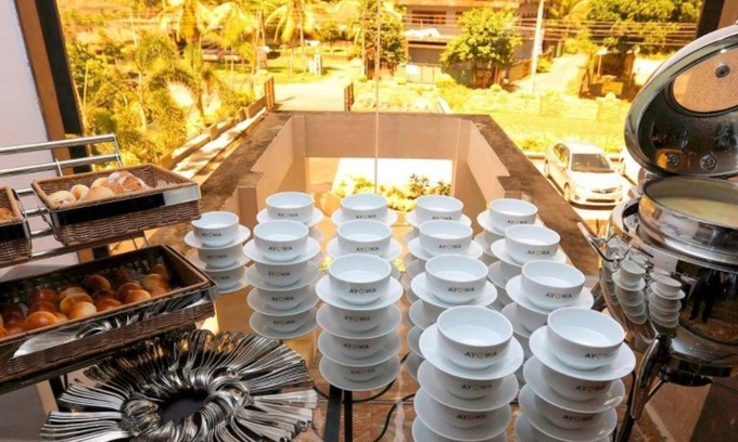 Divulapitiya Hotel | Ayowa Grand Hotel