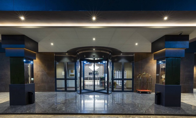 Es Senia Hotel | Az Hotels Grand Oran
