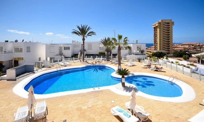Arona Apartment | Azahara Playa 2 - Studio with private wifi