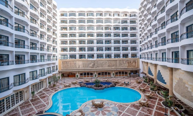 Al-'Umraniyah Hotel | Azal Pyramids G-Hotel