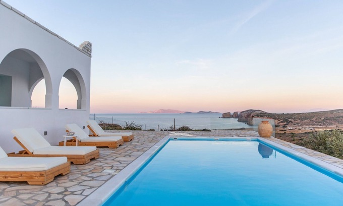 Naxos Villa | Azaland holiday house, a land to escape, a land to explore, a house to live!