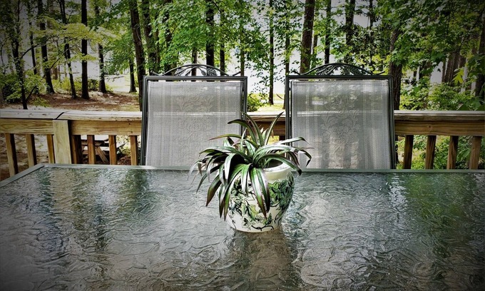 Henrico House | Azalea Acre on Pea Hill Creek! Hidden gem with fantastic views!