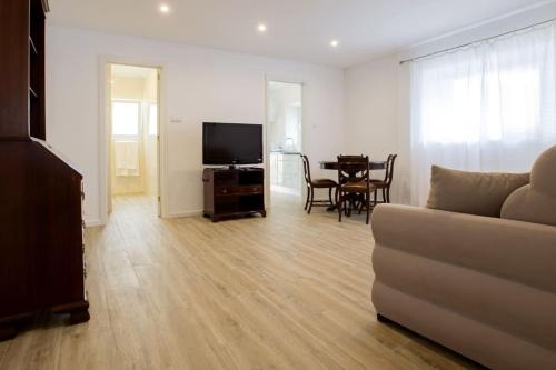 Ponta Delgada House | Azores Patio House