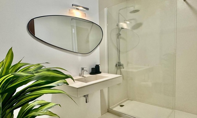 Ponta Delgada Apartment | AZORES STONE APARTMENTS H