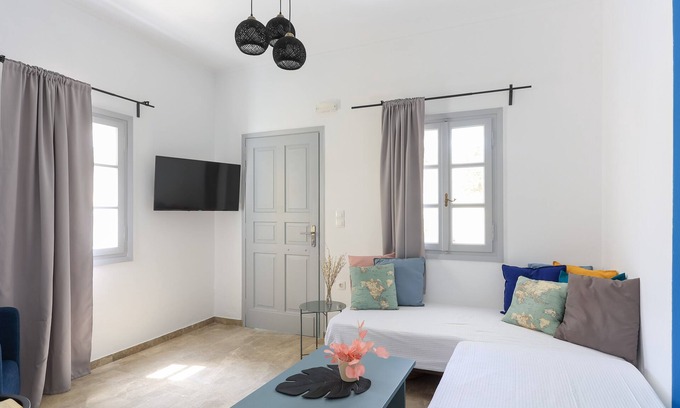 Kamari Apartment | Azul Home - Ahilli Slow Living