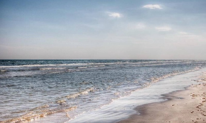 Jamaica Beach Villa | AZURE beach villa at Galveston