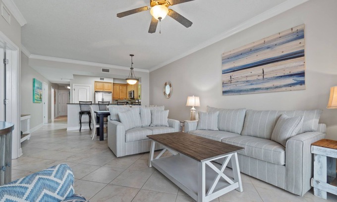 Fort Walton Beach Condo | Azure Oceanfront! 2 King Suites, All Tile, Ground Flr - Direct Pool/BEACH ACCESS
