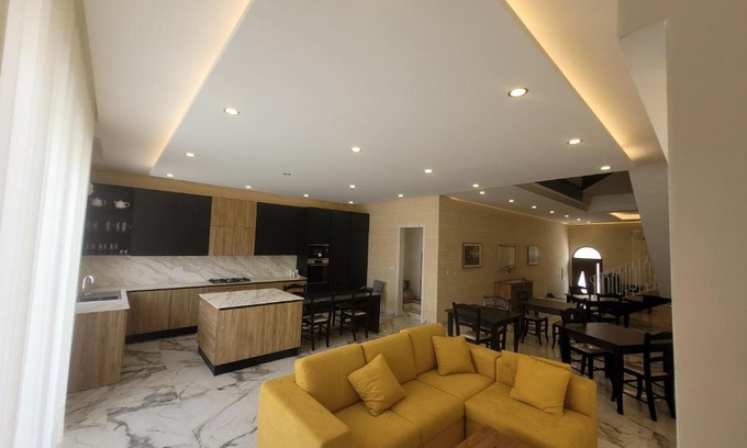 San Lawrenz Bed & Breakfast | Azure W B&B