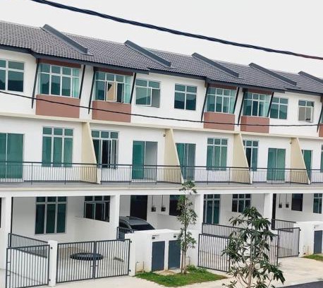 Rawang House | Azzahra Homestay Scientex Kundang Jaya Rawang