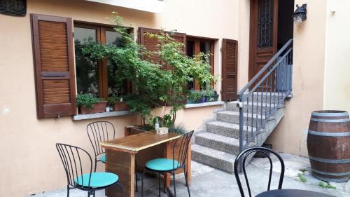 Castel San Pietro Apartment | B&B appartamenti chez Patty