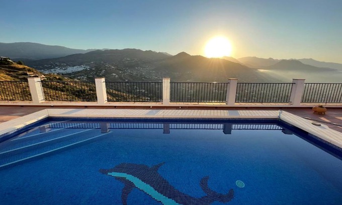 Competa Bed & Breakfast | B&B Casa El Viaje