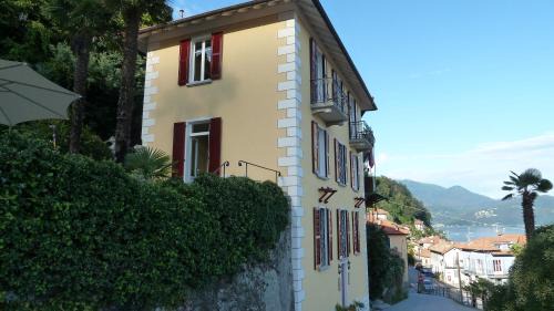 Cannero Riviera Bed & Breakfast | B&B Casa Forster