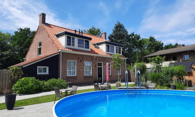 Oostkapelle Bed & Breakfast | B&B Dennenbos