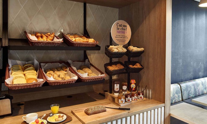 Pierrelaye Hotel | B&B Hotel Cergy Pierrelaye