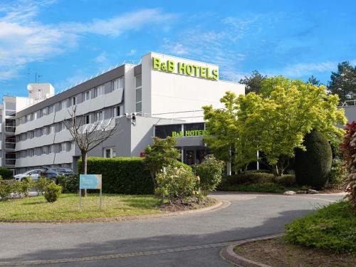 Cergy Hotel | B&B HOTEL Cergy Port 4 étoiles