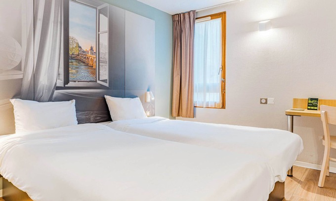 Chatellerault Hotel | B&B HOTEL Chatellerault