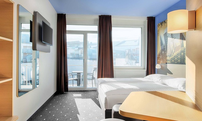 Vorstadt Hotel | B&B Hotel Kiel-Holstenbrücke