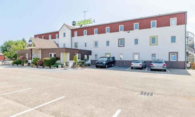Saint-Bonnet-de-Mure Hotel | B&B HOTEL Lyon Saint-Bonnet Mi-Plaine