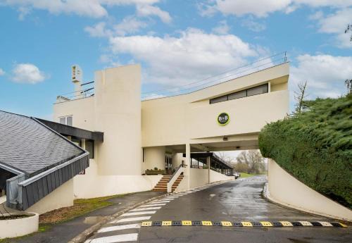 Rouvignies Hotel | B&B HOTEL Valenciennes Sud