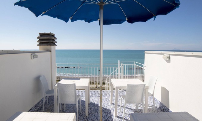 Capo d'Orlando Bed & Breakfast | B&B Il Capitano