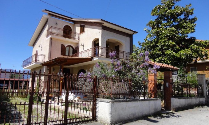 Sulmona Bed & Breakfast | B&B La Magnolia