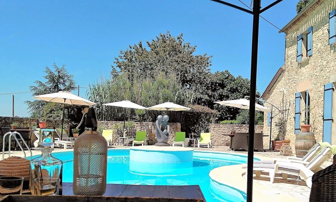 Savignac-de-Duras Bed & Breakfast | B&B Maison à votre Santé room Marzelle, Bordeaux wine-region near Saint Emilion