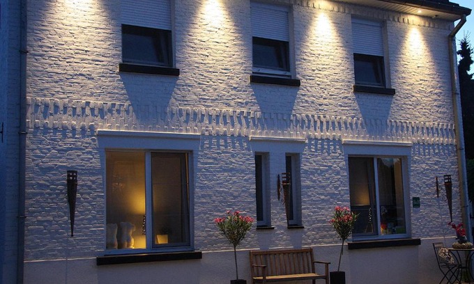 Vroenhoven Bed & Breakfast | B&B Montenakerhof