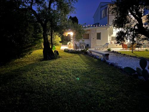 Trani Bed & Breakfast | B&B Villa Mediterranea with parking space