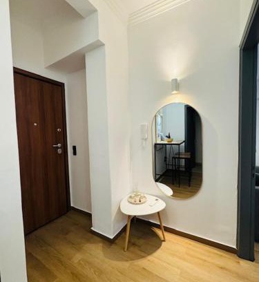 Zavlani Apartment | B&G in the center of Patras