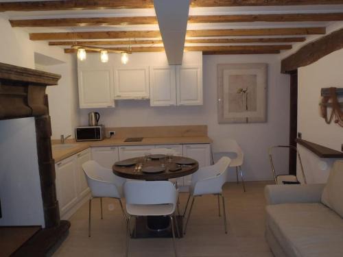 Bellagio Apartment | B-Lake Apartment Bellagio