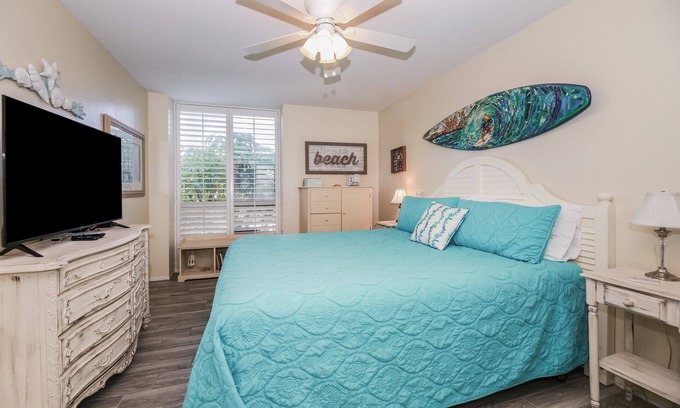 Townsite Condo | B106 -Tropical Paradise - North Coast Village