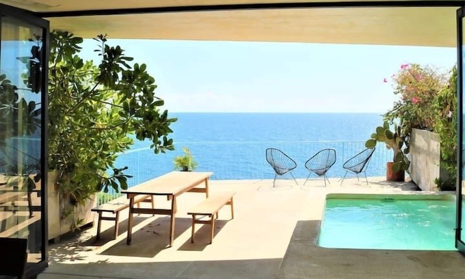 Hidalgo House | B8 Spectacular, Grand Ocean View With 3 Bedrooms
