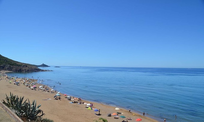 Porto Alabe Apartment | BA1 Nice apartment in a waterfront villa - Private stair to the sandy beach.