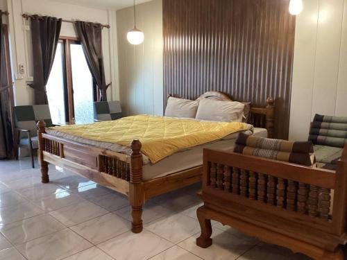 Chiang Rai Bed & Breakfast | Baan Khunsri Guesthouse