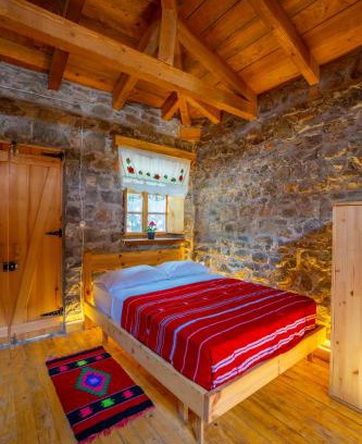 Sakës House | BabaNu Guesthouse