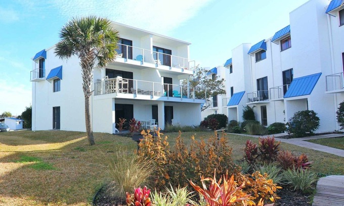 St. George Island Condo | Back-to-School Discount! Special August Rates!