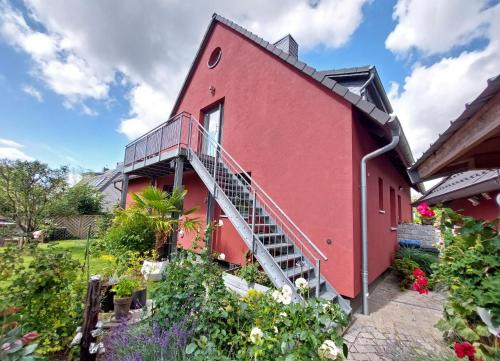 Holtenau Apartment | Backstage Apartment Kiel-Holtenau